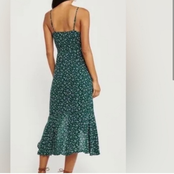 Abercrombie Wrap Dress - Picture 2 of 3